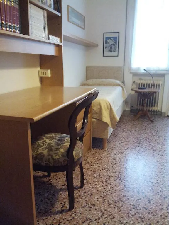 Apartment Ferienwohnung Da Emi E Giuly Mestre Italien